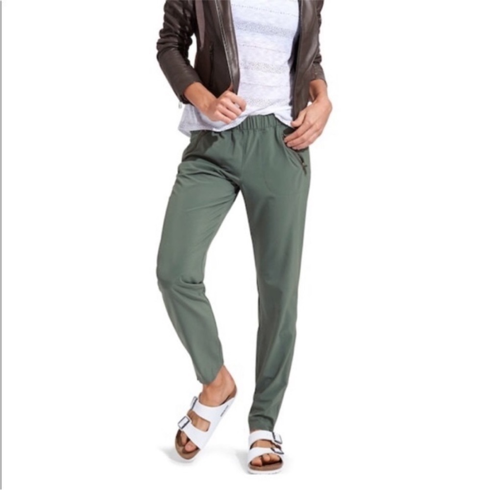 Athleta Aspire Ankle Pants In olive Green With Ruched Hem & Stretch